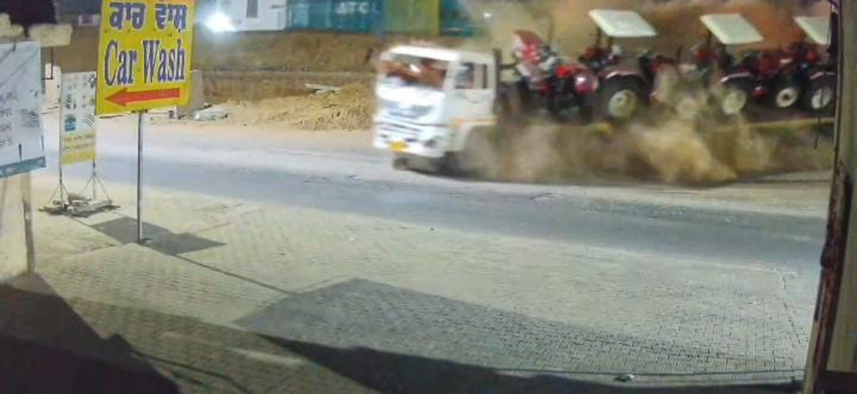 Long Traffic Jam on Delhi-Amritsar National Highway 1 Due to Accident, Many Vehicles Stranded